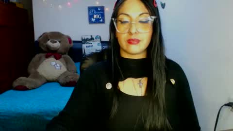 Karina online show from November 13, 2025, 1:37 am