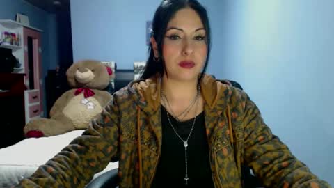 Karina online show from April 12, 2026, 2:05 am