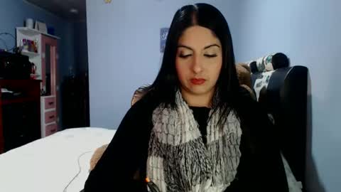 Karina online show from April 27, 2026, 10:19 pm