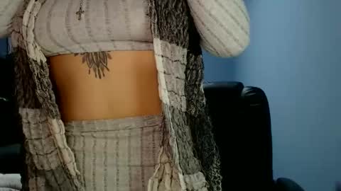 Karina online show from May 6, 2026, 1:57 am