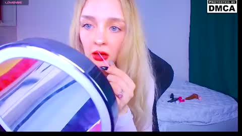 Sofia online show from June 15, 2026, 9:17 pm