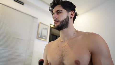 Snapshot of saimonhot1 chatting on September 18, 2025, 2:57 am saimon  online show from September 18, 2025, 2:57 am