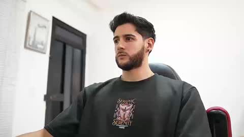 Snapshot of saimonhot1 chatting on September 27, 2025, 12:15 am saimon  online show from September 27, 2025, 12:15 am