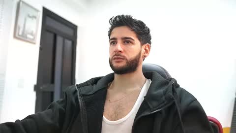 Snapshot of saimonhot1 chatting on October 18, 2025, 4:08 pm saimon  online show from October 18, 2025, 4:08 pm