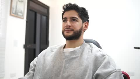 Snapshot of saimonhot1 chatting on October 19, 2025, 5:13 pm saimon  online show from October 19, 2025, 5:13 pm