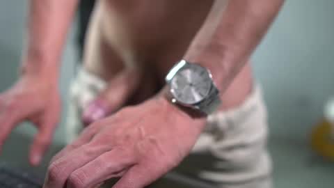 saimon  online show from November 25, 2025, 3:17 am