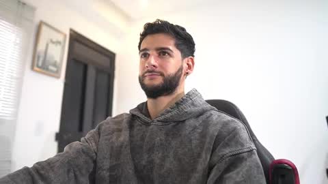 saimon  online show from December 5, 2025, 6:15 pm