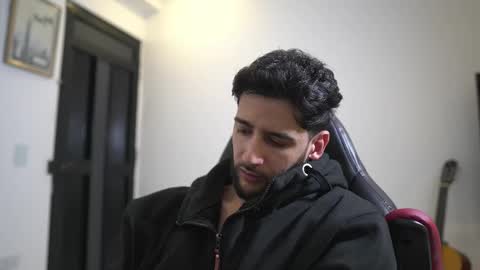 saimon  online show from February 21, 2026, 8:21 pm