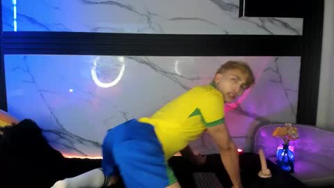 Snapshot of saimonvela chatting on September 28, 2025, 5:57 am Juan online show from September 28, 2025, 5:57 am