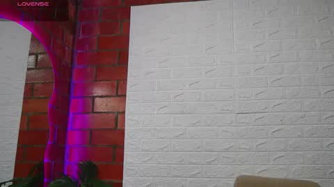 sainix_ online show from March 21, 2026, 5:56 am