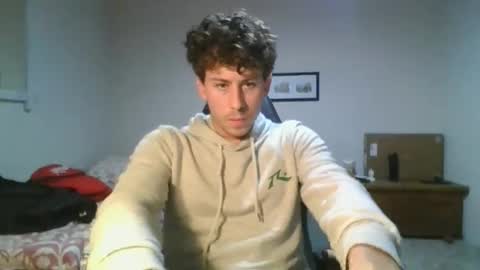 saint_nott online show from April 10, 2026, 5:28 pm