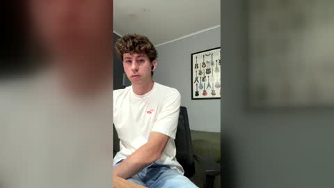 saint_nott online show from April 18, 2026, 7:58 pm