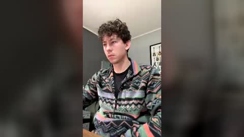 saint_nott online show from July 9, 2026, 2:32 pm