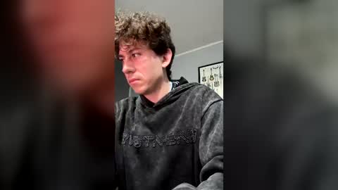 saint_nott online show from July 20, 2026, 2:37 am