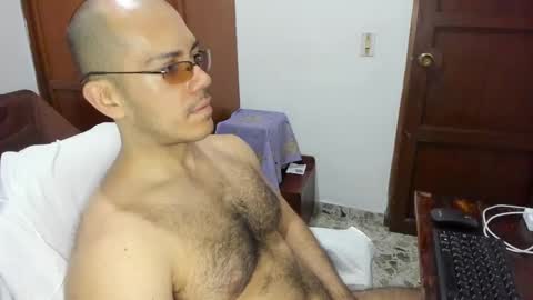 saintedy01 online show from February 12, 2025, 12:33 pm