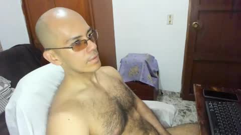 saintedy01 online show from May 21, 2026, 1:51 pm