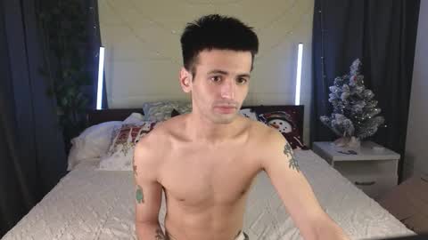 Snapshot of saintlauren1 chatting on January 8, 2026, 6:37 am Mark online show from January 8, 2026, 6:37 am