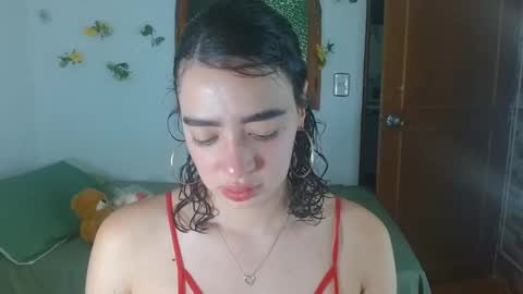 Snapshot of sajecrismaa chatting on October 4, 2025, 6:39 pm crisma online show from October 4, 2025, 6:39 pm