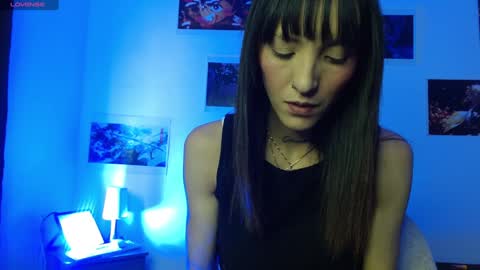 Sakura Skinny online show from December 18, 2024, 3:33 pm