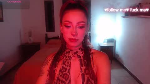 Snapshot of sakuraa_beauty chatting on March 5, 2025, 5:18 am Sakura online show from March 5, 2025, 5:18 am