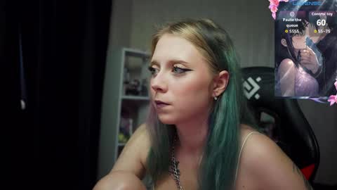 Snapshot of sakurabliss chatting on May 23, 2026, 1:04 pm sakurabliss online show from May 23, 2026, 1:04 pm