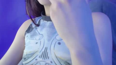 Sakura Moss online show from October 19, 2025, 5:30 am