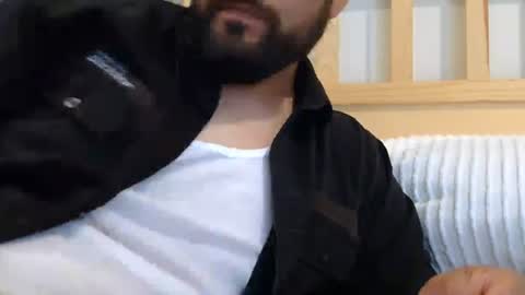 sal cumplaciente online show from June 19, 2026, 5:06 pm