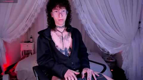 Sam online show from February 4, 2026, 5:08 pm