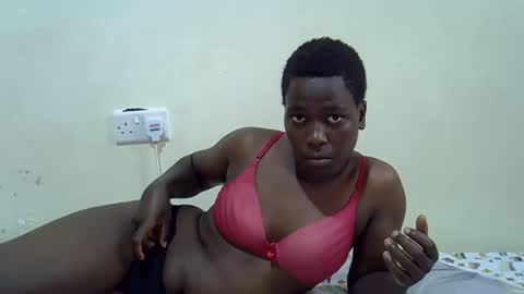 Snapshot of sallie_ chatting on April 14, 2026, 2:12 pm naomi online show from April 14, 2026, 2:12 pm