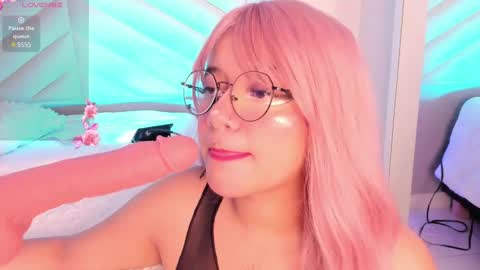 Sally White  online show from February 1, 2025, 3:19 am