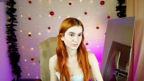Snapshot of sallybiscuit chatting on December 22, 2024, 10:28 am Sally online show from December 22, 2024, 10:28 am