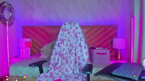 Snapshot of sallybrown_ chatting on July 29, 2026, 9:46 pm miss Sally online every night from 1am to 8am Colombia time online show from July 29, 2026, 9:46 pm
