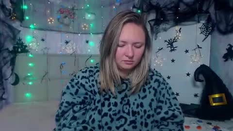 Sally online show from October 15, 2025, 5:24 pm