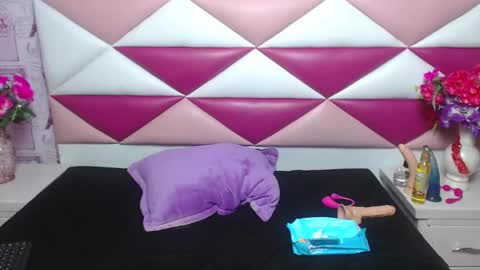 salmasanto online show from January 9, 2025, 6:06 am