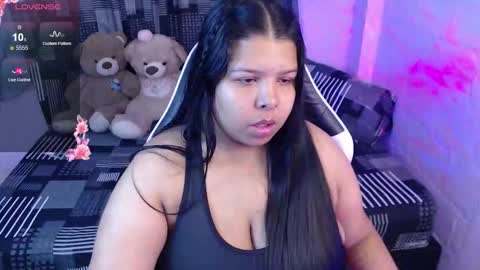salomejonees online show from September 29, 2025, 11:48 am