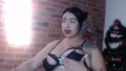   online show from January 7, 2025, 4:05 pm