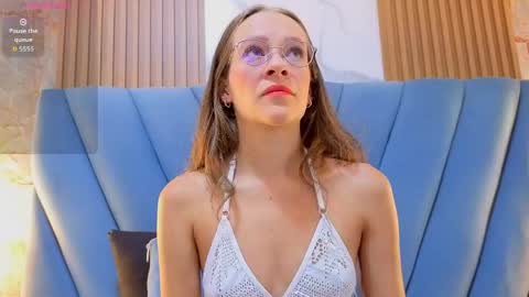 salome_cruxx online show from May 5, 2026, 12:13 pm