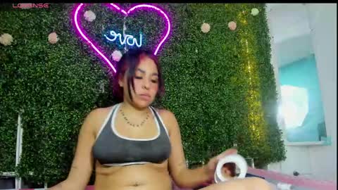Snapshot of salome_domi chatting on January 20, 2025, 11:10 pm salome online show from January 20, 2025, 11:10 pm