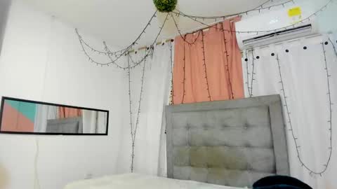 Snapshot of salome_domi chatting on February 22, 2025, 12:38 am salome online show from February 22, 2025, 12:38 am
