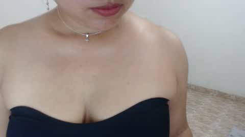 Salome online show from November 7, 2025, 9:15 pm