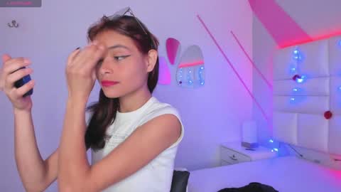 Snapshot of salome_rouse chatting on January 5, 2025, 2:08 pm Salome Rose online show from January 5, 2025, 2:08 pm