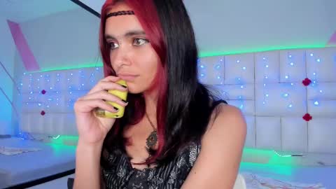 Snapshot of salome_rouse chatting on February 13, 2025, 2:12 am Salome Rose online show from February 13, 2025, 2:12 am