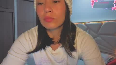 Salome  online show from April 29, 2026, 4:27 am