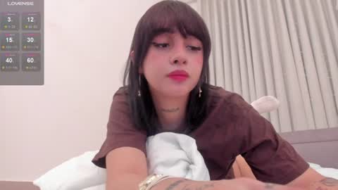 Salome velour online show from June 24, 2026, 12:37 pm
