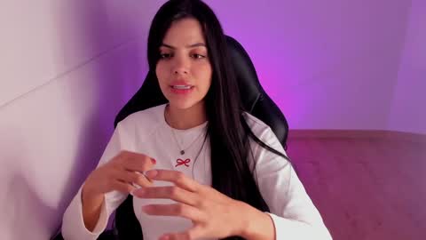 Snapshot of salomee_11 chatting on December 12, 2024, 9:19 am salo online show from December 12, 2024, 9:19 am