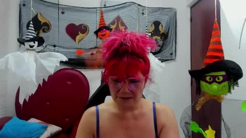 Snapshot of salomee_diazz chatting on October 10, 2025, 9:36 pm Salomee diazz online show from October 10, 2025, 9:36 pm