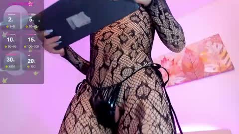 Snapshot of salomee_foxx_ chatting on April 16, 2026, 7:36 pm Salome online show from April 16, 2026, 7:36 pm