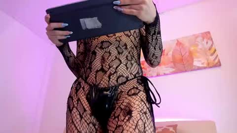 Snapshot of salomee_foxx_ chatting on April 16, 2026, 9:39 pm Salome online show from April 16, 2026, 9:39 pm