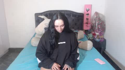 Snapshot of salomefox2 chatting on October 5, 2025, 3:16 am yenny online show from October 5, 2025, 3:16 am