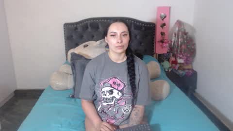 Snapshot of salomefox2 chatting on October 11, 2025, 4:33 am yenny online show from October 11, 2025, 4:33 am